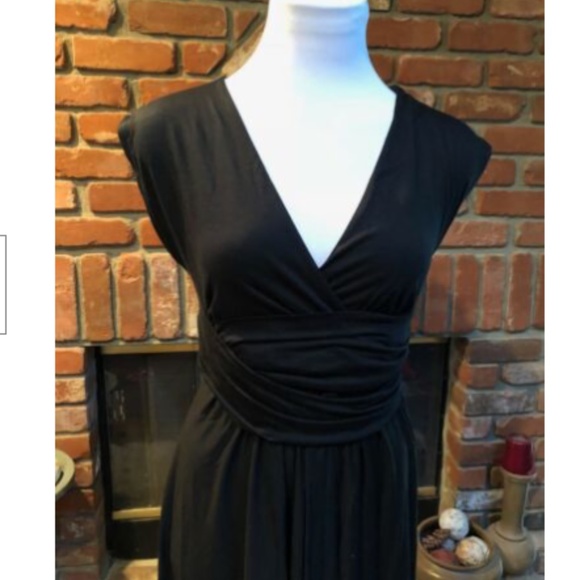 ANN TAYLOR LOFT Black Sleeveless Ruched Dress - Picture 5 of 13